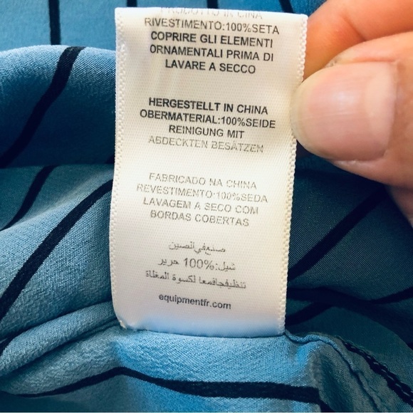 Equipment Femme Woman’s 100%Silk Stripe Buttons Front Long Sleeves Blouse Size M - Picture 7 of 12